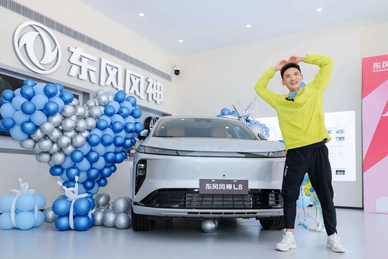 冠军之选！丰配友解锁风神L8，零压座舱成赛后“移动排酸仓”-4